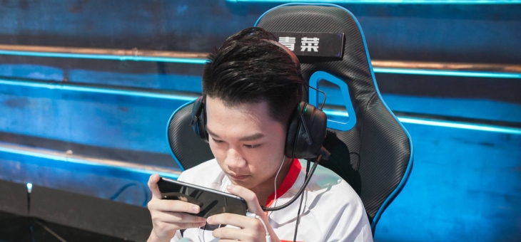 包含cui神为啥哭了，还退TS啊的词条